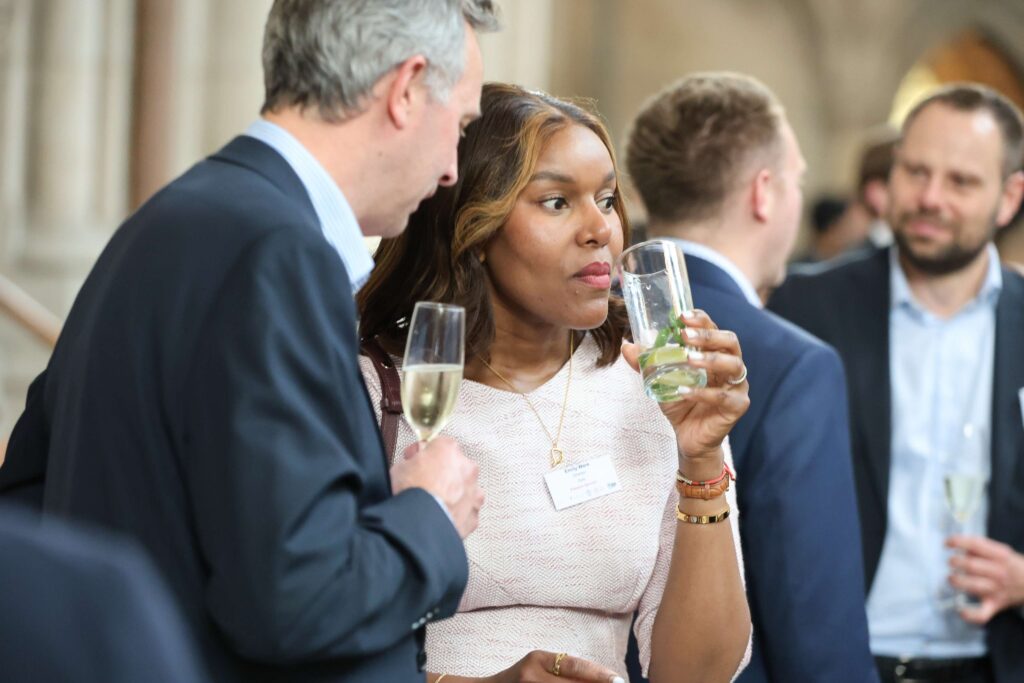 Pro Bono Drinks – June 2025 (329 of 422)